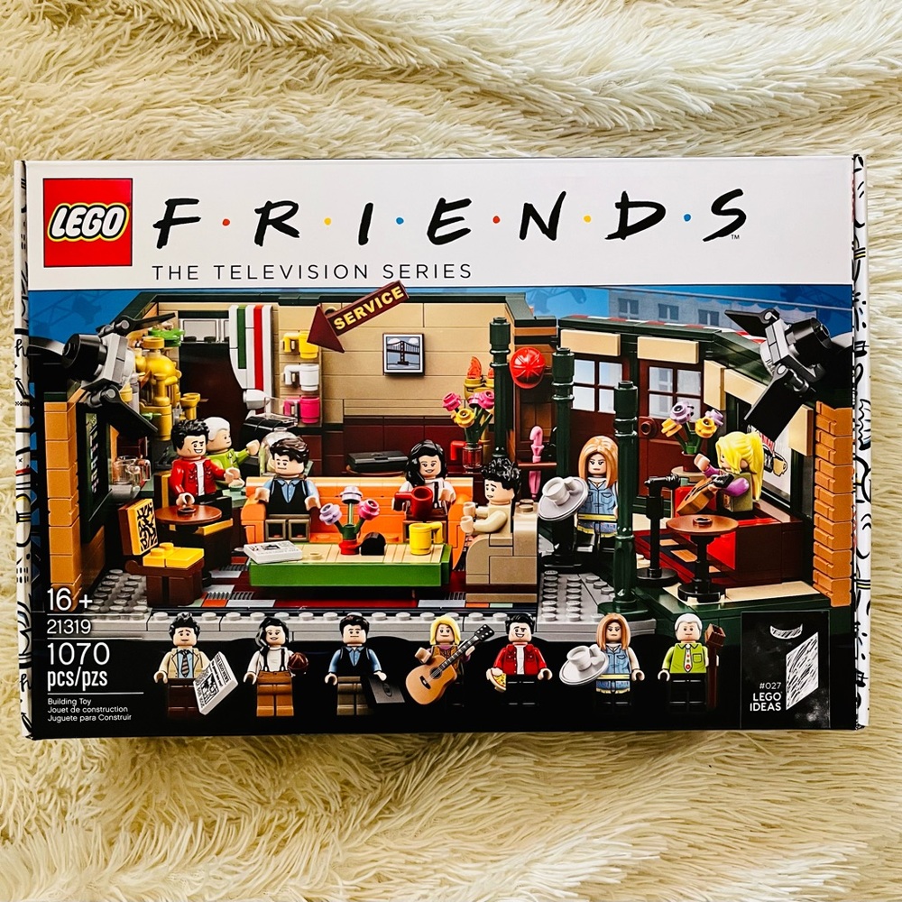 FRIENDS - CENTRAL PERK LEGO - UNOPENED!